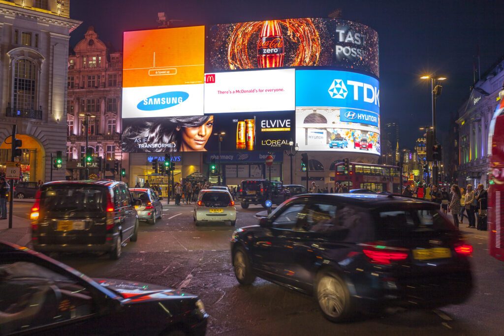 Piccadilly Lights (10)